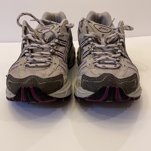 Running shoes - ASICS brand; women size 7 - Picture 6 of 10